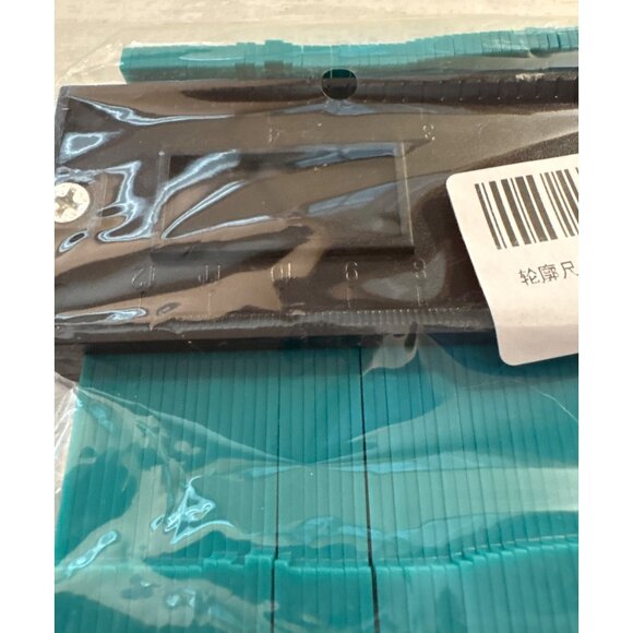 Contour Gauge Profile Tool 12cm With Locking Mechanism 5 Inches - Picture 4 of 4